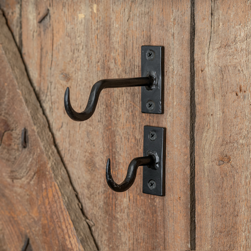 Cast discount iron hooks