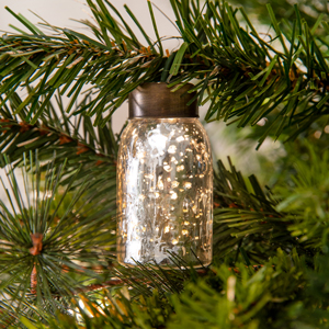 Mini Glass Mason Jar Ornament Light Lid ornament Set of 6 Christmas Kitchen 